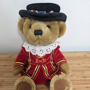 intage Harrods Beefeater Bear – With Tags, Like New